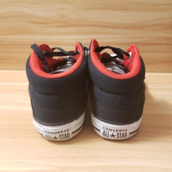 Converse Chuck Taylor All Star Axel Sneaker - Picture 4 of 8